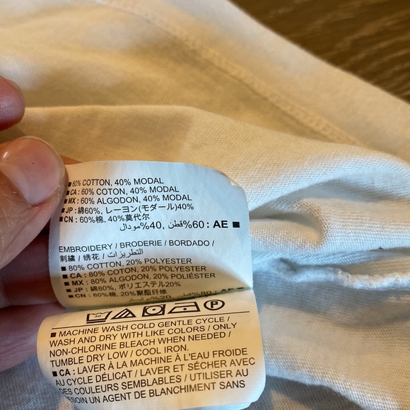 •Old Navy Maternity Tank• - Picture 4 of 4